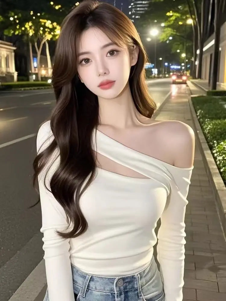 French Off-Shoulder Oblique Collar Long Sleeve Top Women Autumn New Fashion Slimming Versatile T-Shirt