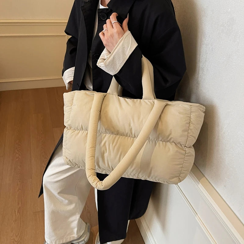 2025 Winter Latest Trend Women Shoulder Tote Bags Space Cotton Padded Large Capacity Shopper Totes Quality Commute Handbags Lady