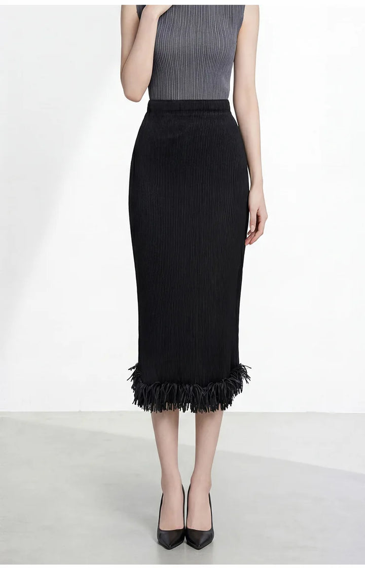 Black Pleated Pencil Skirt for Professional Wear, High-End Summer Style, Elastic Waist, Tassel Mid-Length Elegant Commuter Skirt