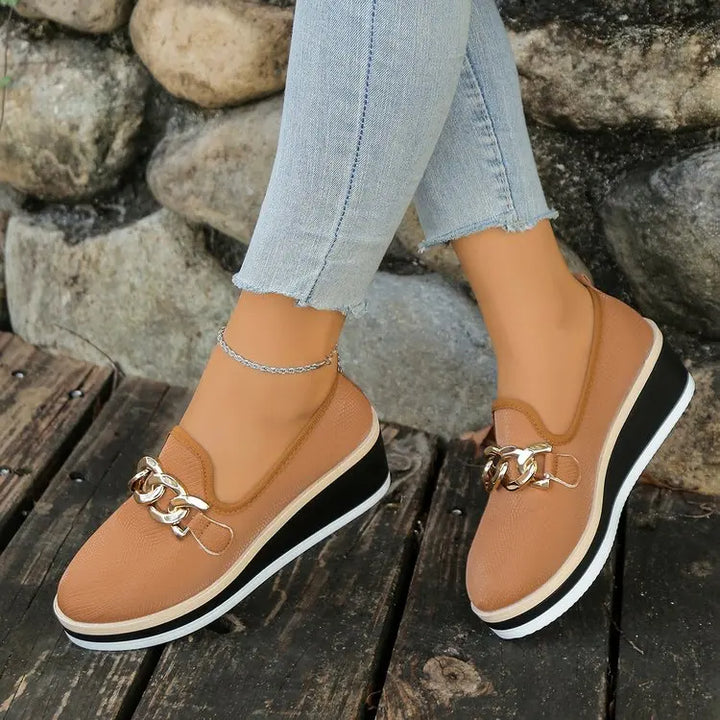 Womens Platform Loafers Wedge Shoe Gold Chain Decoration Round Toe Slip on Comfortable Walking Fashion Professional Office Style