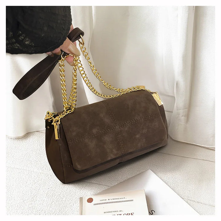 Women Crossbody Bags Fashion Vintage Chain Relaxed and Fashionable Simple Shoulder Bag Large Capacity Commuting Bags for Ladies