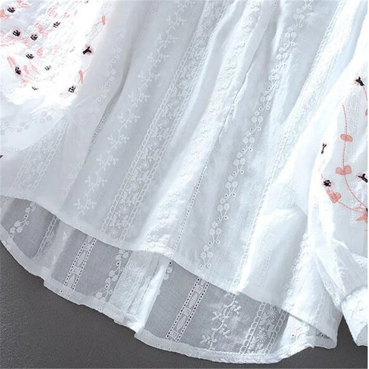 V-Neck Embroider Blouses For Women Shirt Lace Lantern Sleeves Cotton Bluasa LooseTop Casual Versatile Summer Thin Feminine Blous