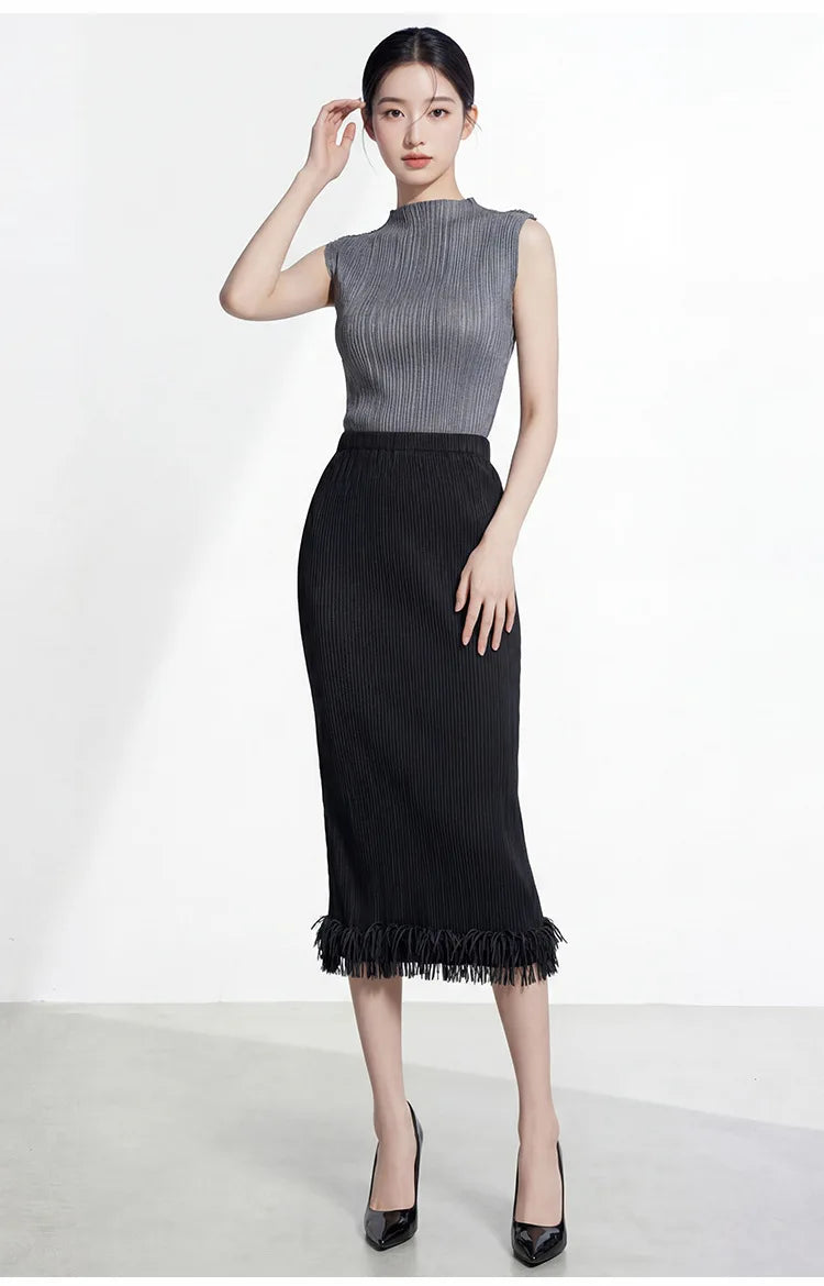 Black Pleated Pencil Skirt for Professional Wear, High-End Summer Style, Elastic Waist, Tassel Mid-Length Elegant Commuter Skirt