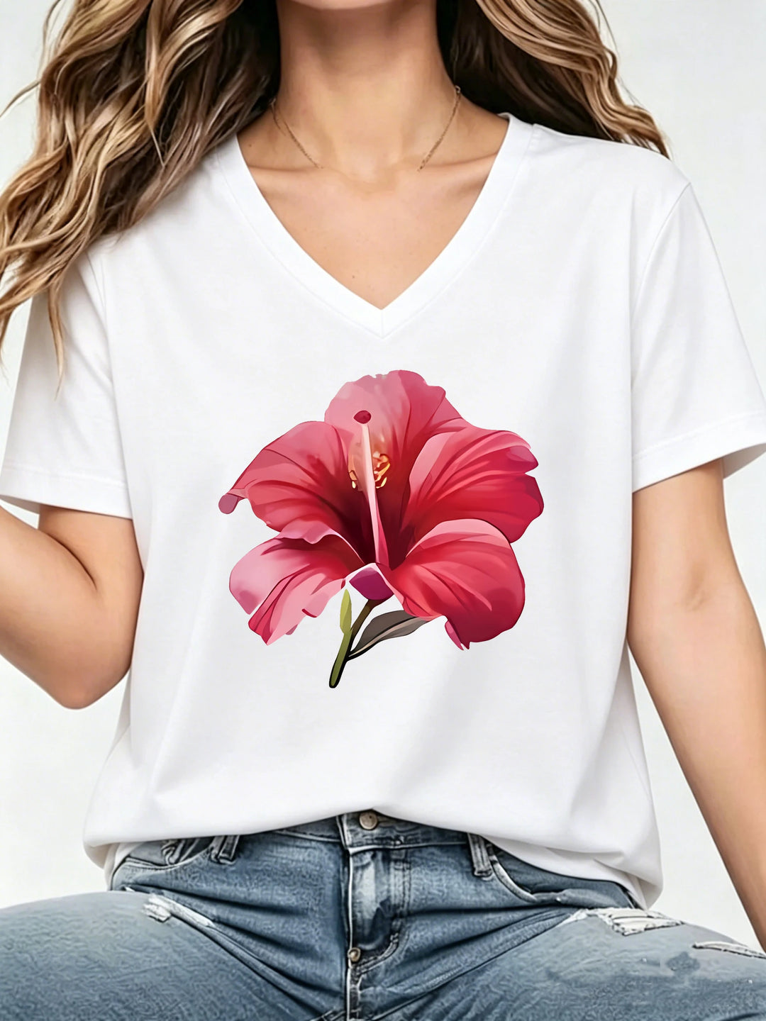 V-neck Trendy Fashion Floral Loose Graphic  T-Shirt Short Sleeve V Neck Casual Top for Summer Spring Women&