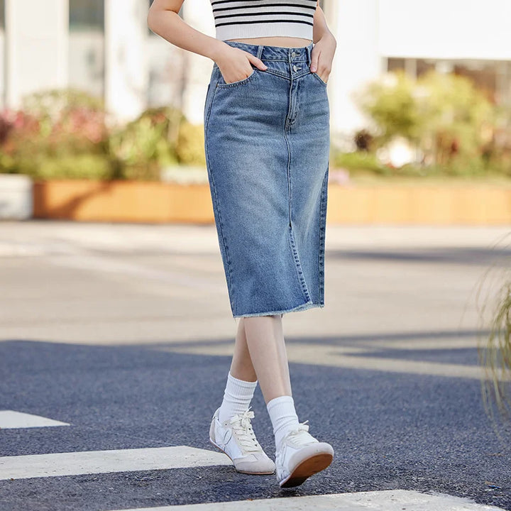 Semir Denim Skirt Women High-waisted Slit 2024 New Spring Straight Skirt