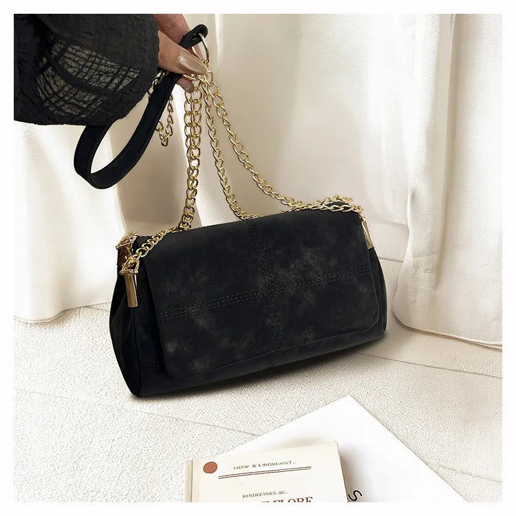 Women Crossbody Bags Fashion Vintage Chain Relaxed and Fashionable Simple Shoulder Bag Large Capacity Commuting Bags for Ladies