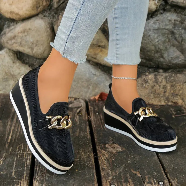 Womens Platform Loafers Wedge Shoe Gold Chain Decoration Round Toe Slip on Comfortable Walking Fashion Professional Office Style
