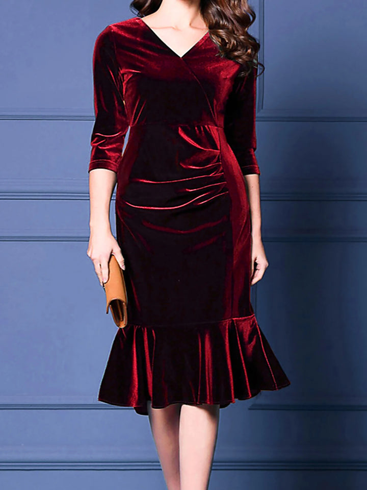 Elegant Plus Size Velvet Midi Dress for Women with V-Neck Three-Quarter Sleeves and Ruffled Hem Ideal for Parties and Special Oc