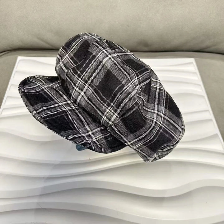 Black White Plaid Newsboy Cap for Women Men Vintage Baker Boy Hat Gatsby Cabbie Flat Cap Retro Beret
