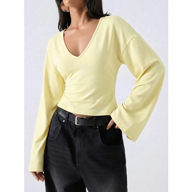 Women V Neck Flare Long Sleeve Crop Top Slim Fit Basic T Shirt Casual Y2K Streetwear Elegant Daily Fashion Blouse Tops