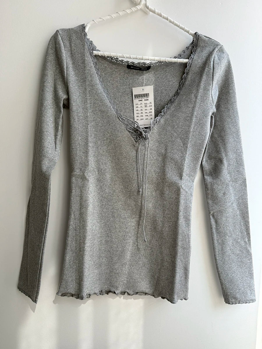 V-neck Lace-up Long Sleeve Tees Women Spring New Streetwear Cotton Slim Lace Trim Tops Sweet Simple Chic Beige T-shirts Y2K