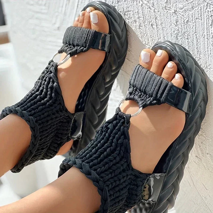 Women Sandals 2025 New Knitted Sandals Women Mesh Flat Bottom Hollow Out Female Sandals Summer fashion raided Elastic Shoes