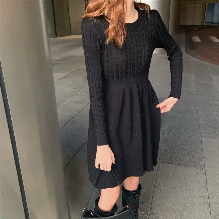 Knitted Dress for Women in Autumn Winter French Temperament Waist-hugging Base Underwear with Coat Sweater Skirt