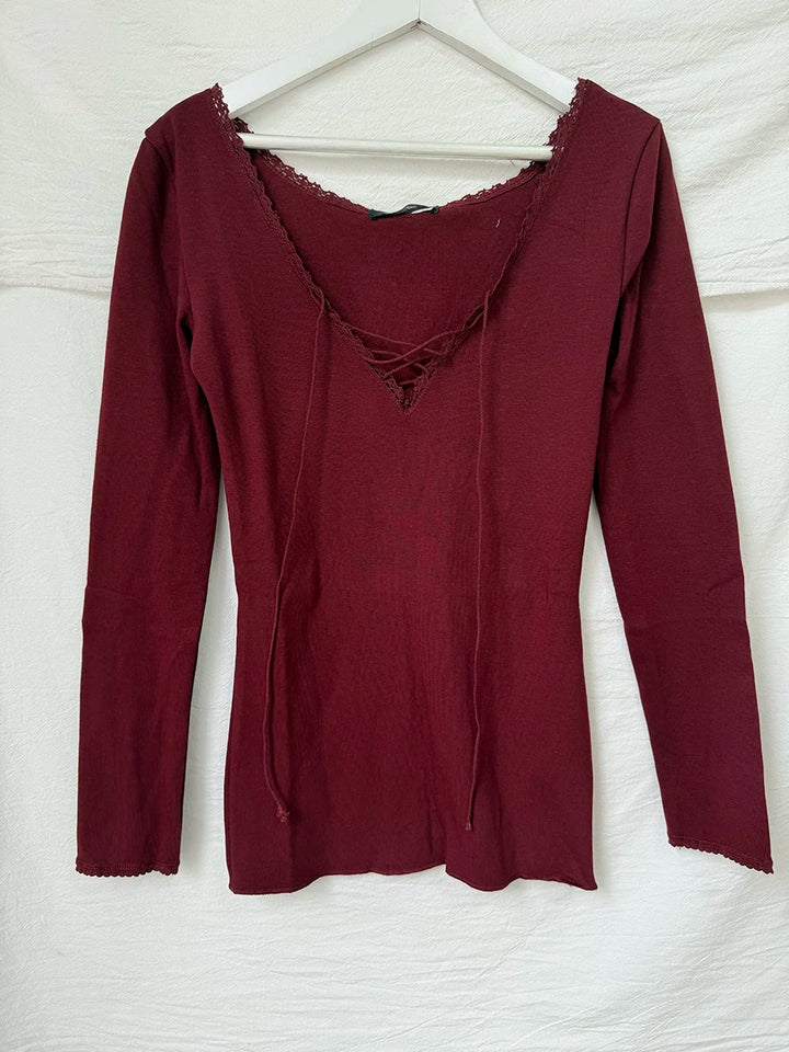 V-neck Lace-up Long Sleeve Tees Women Spring New Streetwear Cotton Slim Lace Trim Tops Sweet Simple Chic Beige T-shirts Y2K