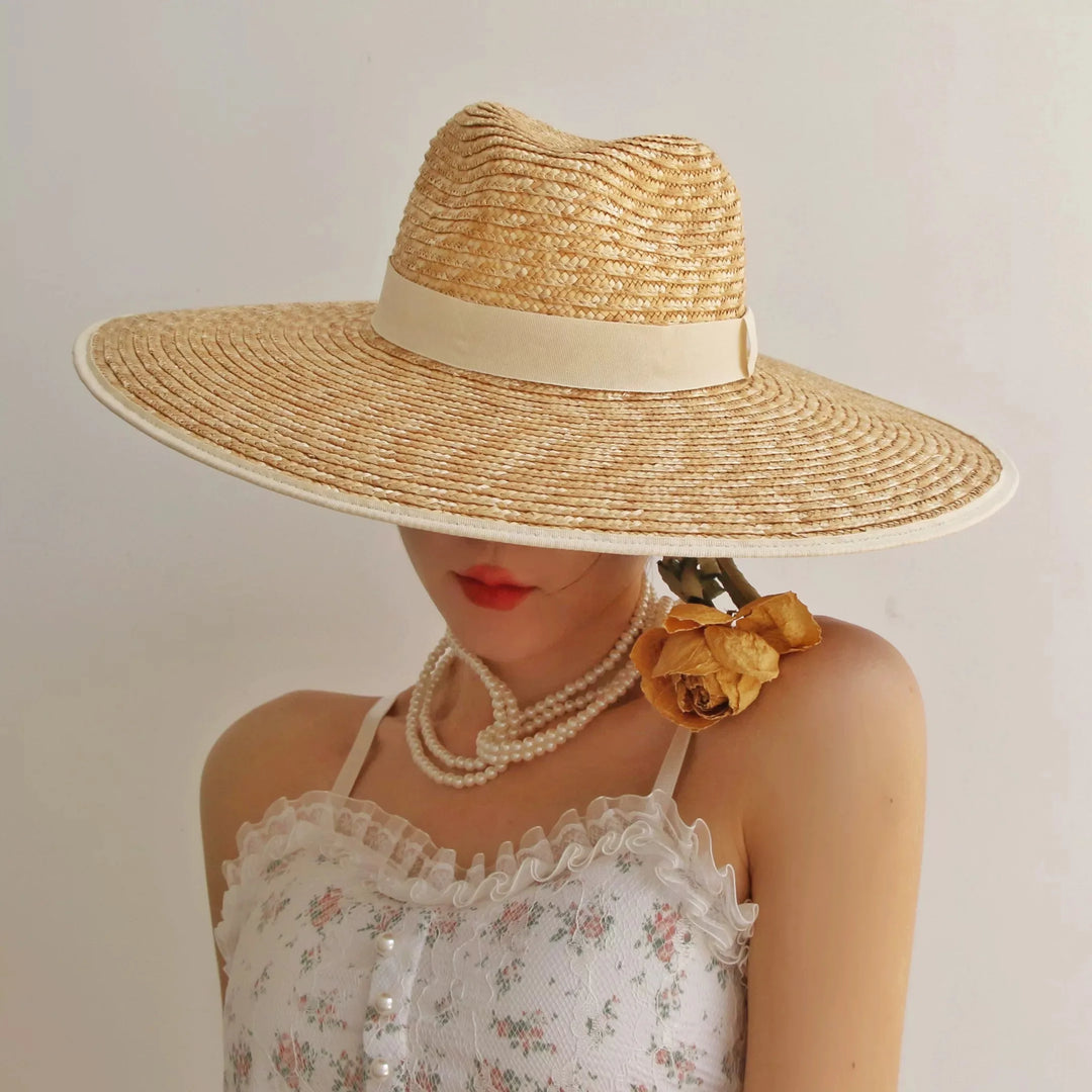 Ladies Straw Hat Sun Fedora Hats Hepburn hat Shiny European American Retro Gold Braided Female Sunshade Flat Sequins Hat gorras