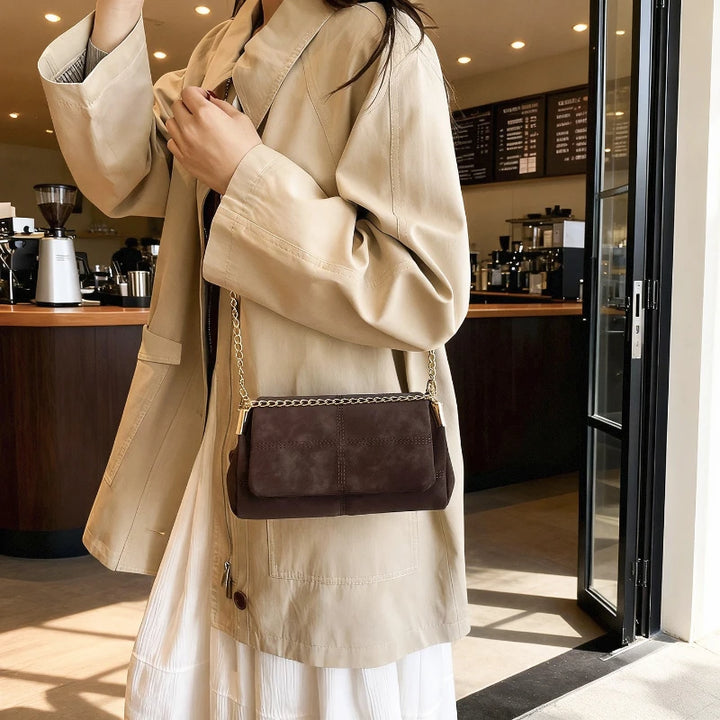 Women Crossbody Bags Fashion Vintage Chain Relaxed and Fashionable Simple Shoulder Bag Large Capacity Commuting Bags for Ladies