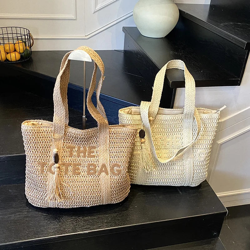 Hand-Woven Handbags Summer Ladies Woven Bag Fashion Handmade Simple Large Capacity with Tassel Pendant Shopping Handbag Tote