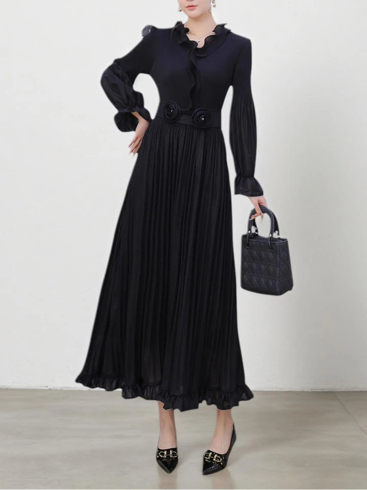 Elegant pleated fitted long dress for women with ruffled trim, luxurious evening gown, new style for Spring/Summer 2026.