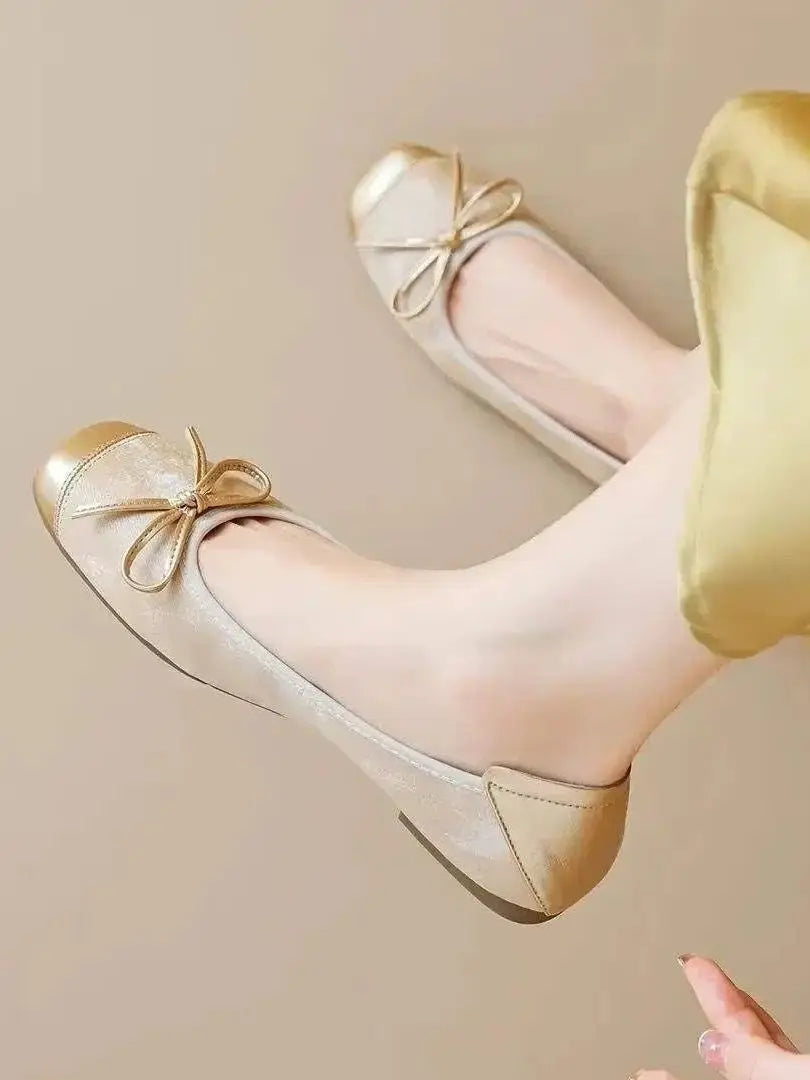 2025 New Genuine Leather French Ballet Flats for Women, Summer Outdoor Wear, One-Piece Bow Soft Sole Low-Heeled Shoes
