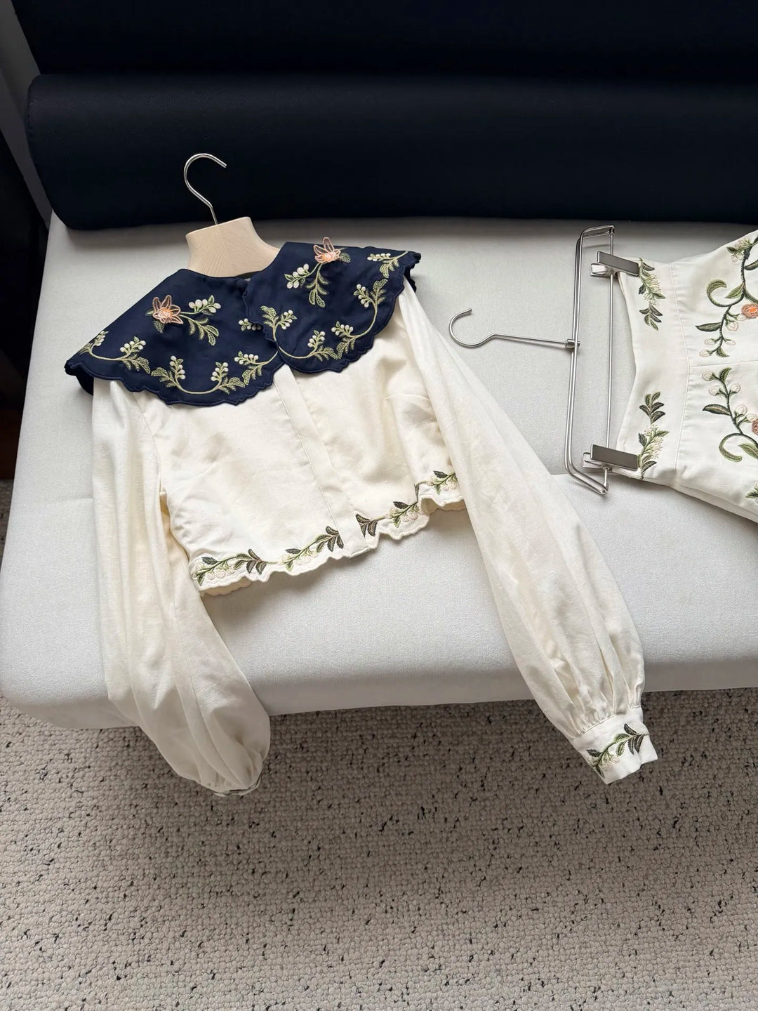 Women 100% Linen 2 Piece Set Heavy Embroidery Detachable Collar Lantern Sleeve Shirt tops &amp; High Waist Casual Shorts