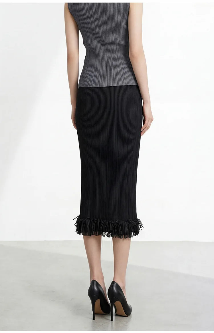 Black Pleated Pencil Skirt for Professional Wear, High-End Summer Style, Elastic Waist, Tassel Mid-Length Elegant Commuter Skirt