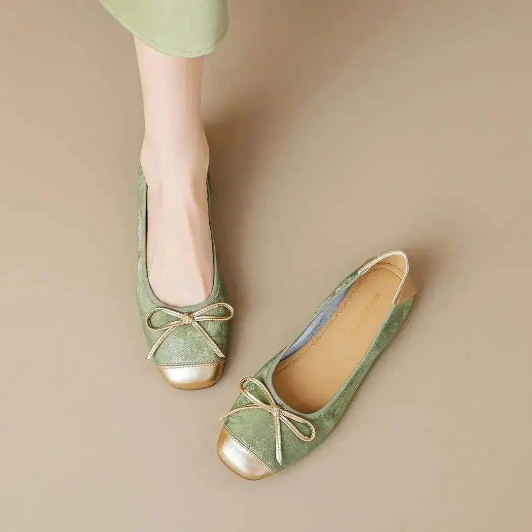 2025 New Genuine Leather French Ballet Flats for Women, Summer Outdoor Wear, One-Piece Bow Soft Sole Low-Heeled Shoes