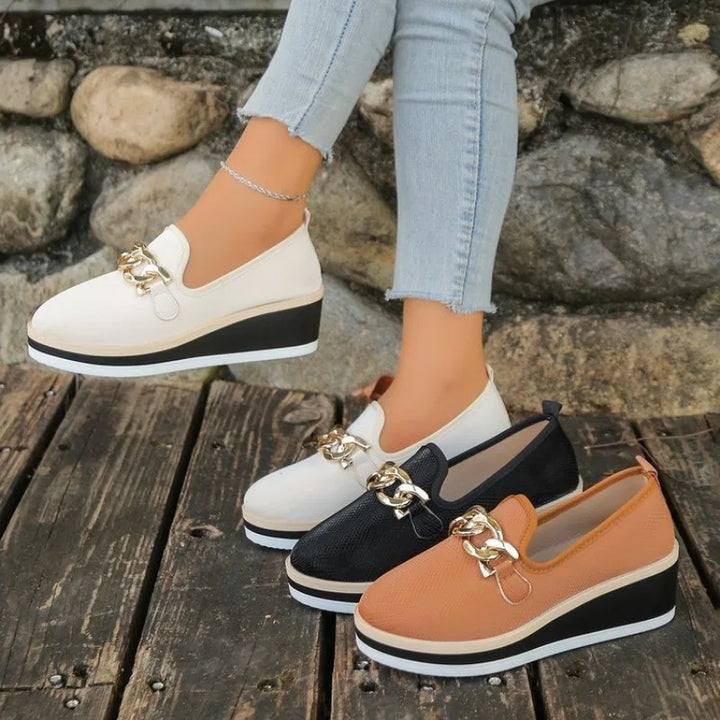 Womens Platform Loafers Wedge Shoe Gold Chain Decoration Round Toe Slip on Comfortable Walking Fashion Professional Office Style
