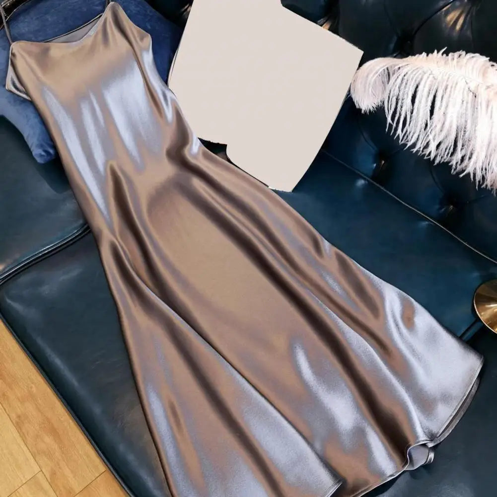 Women Slip Dress Silky Satin V Neck Backless Sleeveless Spaghetti Strap Prom Party Dress A-line Loose Hem Strappy Dress