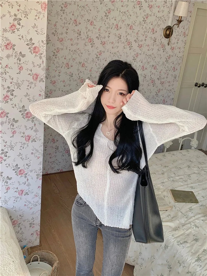 Lightweight V-Neck Knitted Top for Women Spring Summer Loose Fit Sun Protection Yellow Color Commute Style Korean Version
