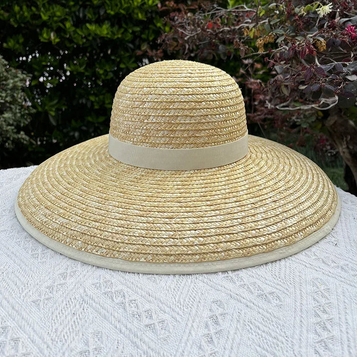 Ladies Straw Hat Sun Fedora Hats Hepburn hat Shiny European American Retro Gold Braided Female Sunshade Flat Sequins Hat gorras