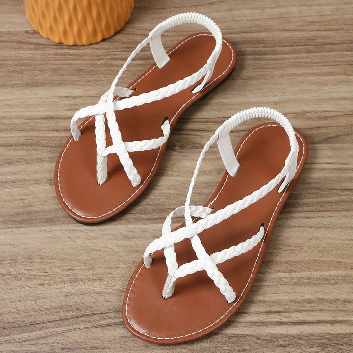 Women Beach Woven Hollow Sandals Women Flats Casual Clip Toe Sandals Summer 2026 New Fashion Walking Zapatos Dress Femme Slides